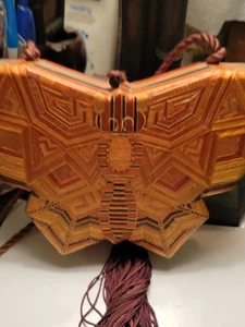 HANDMADE STRAW WHEAT & SILK INLAID BUTTERYFLY PURSE MUST SEE GORGEOUS - Picture 1 of 19