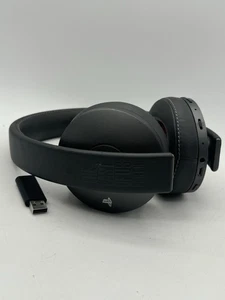 Auriculares inalámbricos dorados The Last of Us Part II edición limitada Sony PlayStation 4 - Imagen 1 de 6