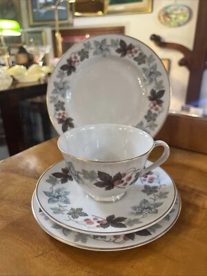 Royal Doulton Camelot Trio + Plate - image 1 of 4