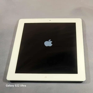 Apple iPad 2 (2011) 16GB Wi-Fi FaceTime, Wi Fi Factory Unlocked, Cover, Charger - Picture 1 of 7