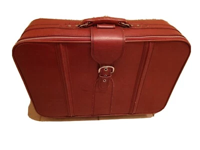 Maleta de vinilo roja grande vintage años 60 70 hecha por Sears cierre con hebilla sobre ruedas Foto 1 de 4
