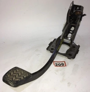 2008 TOYOTA HILUX HL2 4D4 BRAKE PEDAL - Picture 1 of 2