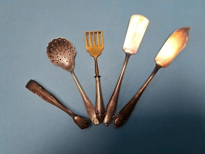 ALTE BESTECKTEILE  BUTTERMESSER ZUCKERZANGE SARDINENHEBER - Bild 1 von 3