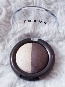 LORAC Baked Eye Shadow Duo TEMPT ME 0.12 OZ / 3.5 G Colors CHAMPAGNE BROWN - Picture 1 of 4