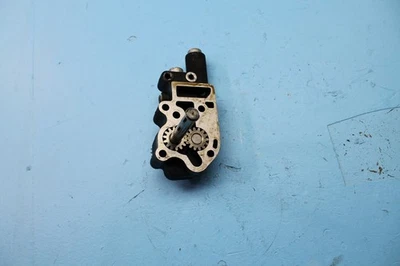 1459 98 HARLEY-DAVIDSON ELECTRA GLIDE ENGINE OIL PUMP BODY  - Image 1 of 4