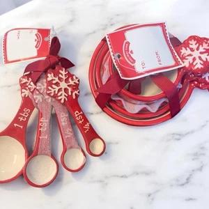 NEW Holiday Time Measuring Set Cups And Spoons Snowflake Design Christmas - Picture 1 of 3