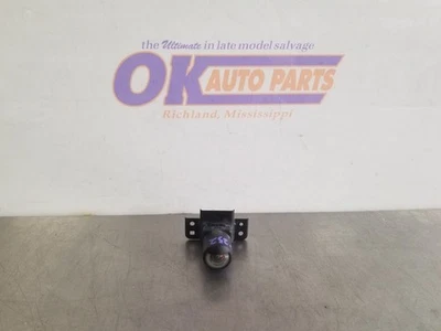 08 2008 LEXUS LX570 FRONT GRILLE MOUNTED CAMERA PROJECTOR 8679060071 - Image 1 of 4