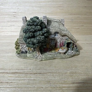 Lilliput Lane Cottage Collections - 'Old Mother Hubbard' - 1993 - Excellent - Picture 1 of 6
