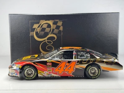 Acción Propietarios RCCA Elite Dale Jarrett UPS 2007 Toyota Camry Oro Blanco NASCAR Foto 1 de 4