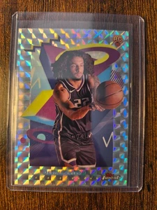 Devin Carter RC Rare Geometric Refractor Finest Basketball 2025 #284 Kings - Bild 1 von 2