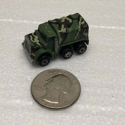 Caminhão de carga camuflado verde selva militar Micro Machines 6x6 - Imagem 1 de 4