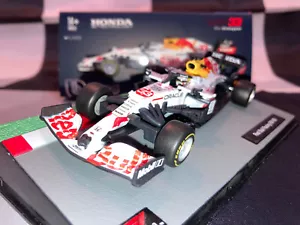 1:43 Bburago BUR 38060 Max Verstappen Red Bull RB16B 2nd Place Turkey 2021 - Picture 1 of 12