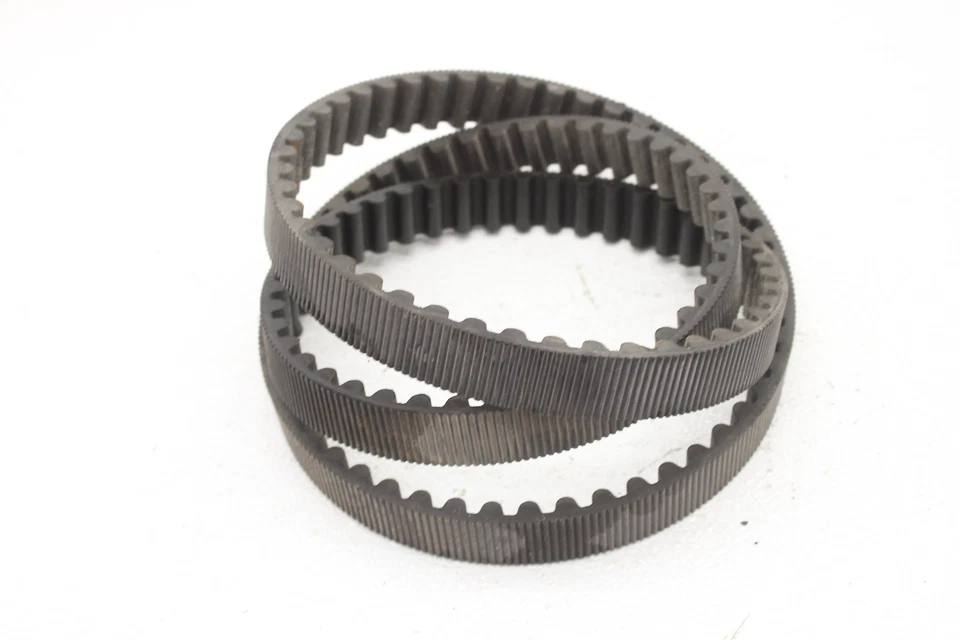 2007-2011 Harley Davidson Heritage Deuce Rocker Deluxe Drive Belt 133T 1in Wide - Image 1 of 4