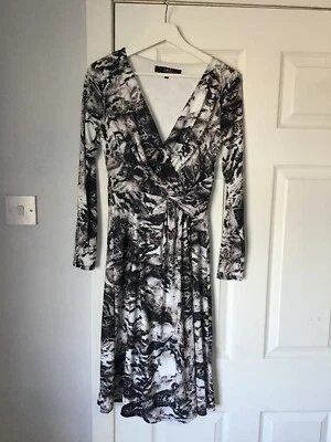 Star by JULIEN MACDONALD stunning ladies snakeskin print long sleeve dress - 10 - Image 1 of 3