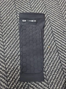 Manga acolchada hexagonal antebrazo McDavid talla grande - Imagen 1 de 2