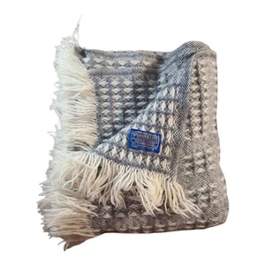 Pendleton Wool Knit Lap Blanket Fringed Throw Gray White Ivory Afghan 46" x 58" - Picture 1 of 6