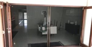 DIY Retractable Pleated Fly Screen 1m2 - Picture 1 of 1