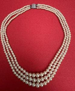 Lustrous Cultured Pearl Triple Strand Choker Necklace w Fancy 10k Gold Clasp - Picture 1 of 22