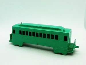 Midgetoy Green Passenger Car NM - Picture 1 of 2