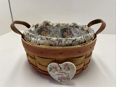 Longaberger Mother's Day Basket of Love 1995 Combo with Liner, Heart Tie-on, tag - Image 1 of 4