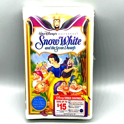 Walt Disney's Masterpiece Snow White and the Seven Dwarfs VHS, 1994 1st, SEALED - Image 1 of 4
