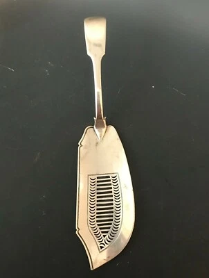 Rebanada de pescado del período georgiano. Plata de ley inglesa Londres 1818 William Kingdon Foto 1 de 4