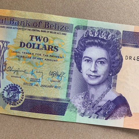 Queen Elizabeth II  2 Dollars Bill Banknote QEII Currency Belize Memorabilia Cover