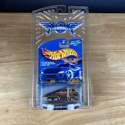 RAMP TRUCK 2001 FINAL RUN hot wheels #4 NEW - Image 1 of 4