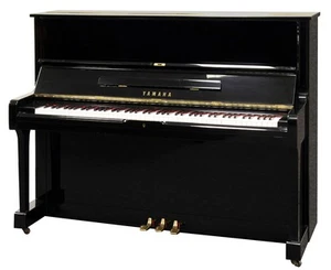 Yamaha U1 121 Klavier Piano Schwarz Hochglanz poliert gebraucht Art 00110665 - Bild 1 von 3