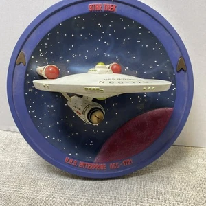 1996 Bradford Exchange Star Trek U.S.S. Enterprise NCC-1701 Figural Plate COA 21 - Picture 1 of 3