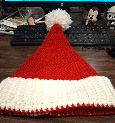 SOMBRERO HECHO A MANO TEJIDO ROJO NAVIDAD SANTA 14" X7", TALLA MEDIANA Foto 1 de 3