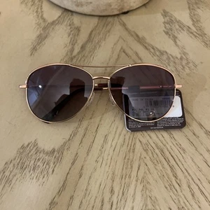 Panama Jack Polarized Sunglasses PJL POL 01 10 Aviator Rose Gold Frame 100% UVA - Picture 1 of 7