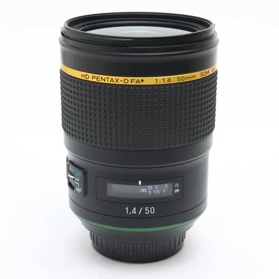 Pentax HD D FA* 50 mm F/1,4 SDM AW (montaje Pentax K) -casi como nuevo- #262 Foto 1 de 4