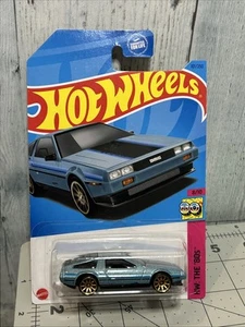 Hot Wheels DMC DeLorean HW The 80'S - Picture 1 of 2