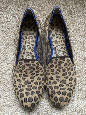 Zapatos sin cordones Rothy's The Flat para mujer 9,5 M estampado animal leopardo punta redonda Foto 1 de 4