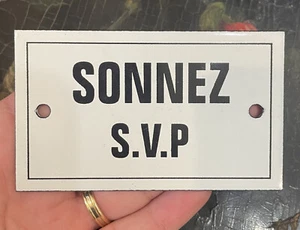 Small Vintage French Enamel Sign Plaque Please Ring the Bell (Sonnez S.V.P.) - Picture 1 of 3