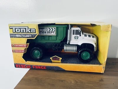 M1 Tonka Rescue Force Lights and Sounds Sanitation Dept. Dump Truck - NEW - Image 1 of 4