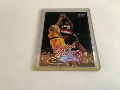 Kobe Bryant 1998-99 Fleer Ultra error... Isaiah Rider (delantero) Kobe Bryant (atrás) Foto 1 de 2