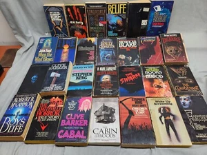 LOT #1 OF 27 PAPERBACKS VINTAGE HORROR McCammon, Barker + More with 15 1st Eds - Picture 1 of 18