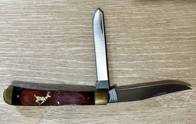 Cuchillo Camillus #8 de colección dorado con refuerzos de latón Foto 1 de 4
