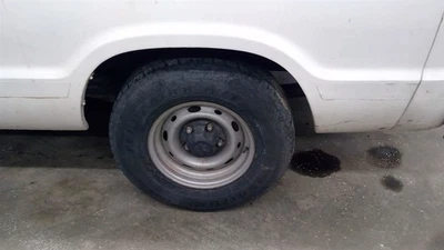 Equipo de audio receptor de radio AM-FM compatible con 95-03 Dodge 1500 Van 1942899 Foto 1 de 4