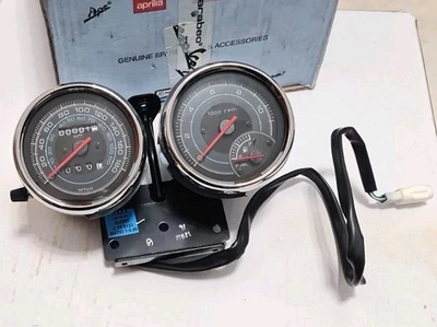 642082 Strumentazione Contachilometri Originale Piaggio Carnaby 300 ie 2010-2015 - Immagine 1 di 4