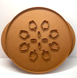 Nordic Ware Leaves & Apple Pie Top crust Cutter Reversible - Picture 1 of 2