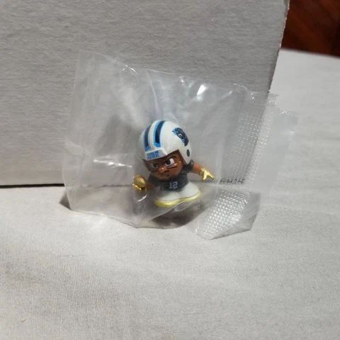 D.J. Moore NFL #12 Carolina Panthers TeenyMates Series X 10 Figure New Cover