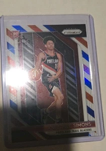 Anfernee Simons 2018-19 Panini Prizm rojo blanco azul RC #61 - Imagen 1 de 3
