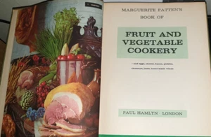 Marguerite Pattens Book Of Fruit and Vegetable Cookery. Paul Hamlyn 1962 - Picture 1 of 10