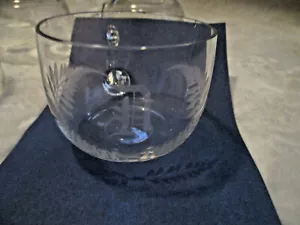 Tazas perforadoras de cristal grabadas de colección" letra D "2,25" de alto x 2 7/8"" en la parte superior "9 piezas - Imagen 1 de 12