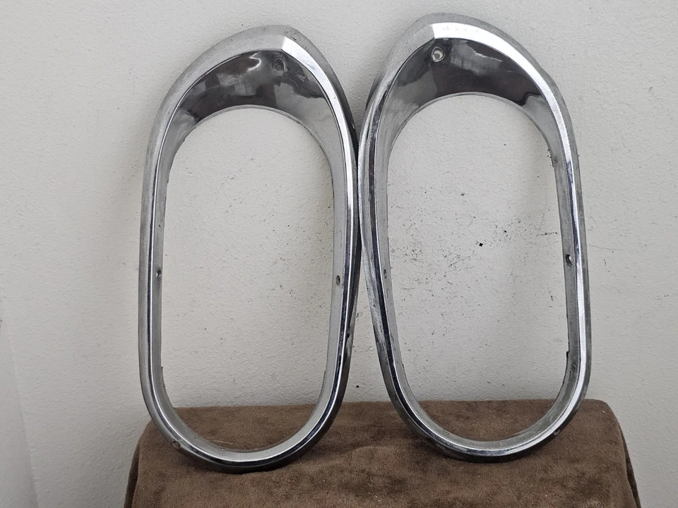 Chrysler Newport New Yorker 1961 1962 300 biseles de faros (2) Foto 1 de 2