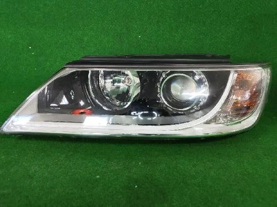 2011 Hyundai Azera The luxury Grandeur Left Xenon Headlight 921013L620 - Image 1 of 4