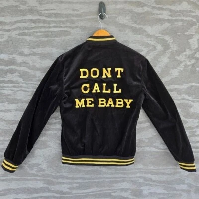 Chaqueta Bomber Zara Hombre Talla S Terciopelo Negro Borde Dorado Estilo Universitario Personalizada Foto 1 de 4